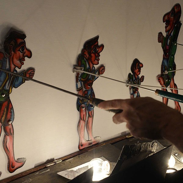 &Epsilon;&Rho;&Gamma;&Alpha;&Sigma;&Tau;&Eta;&Rho;&Iota; &Kappa;&Omicron;&Mu;&Iota;&Kappa;&Sigma; & &Kappa;&Alpha;&Rho;&Alpha;&Gamma;&Kappa;&Iota;&Omicron;&Zeta;&Eta;